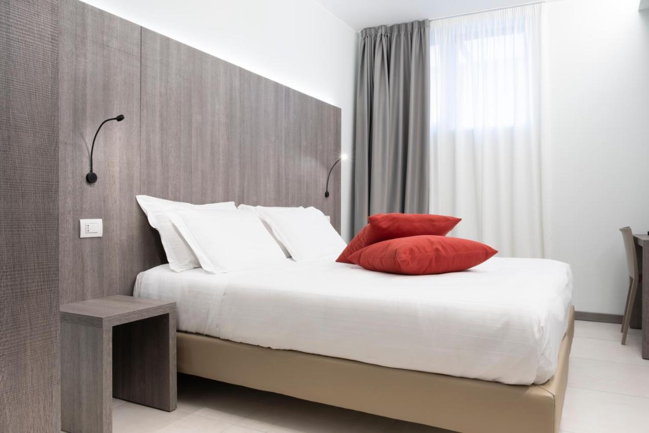 Salus Locazione Turistica Hotel Verona Exterior photo